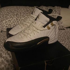 Jordan 12 royalty GS Size 5